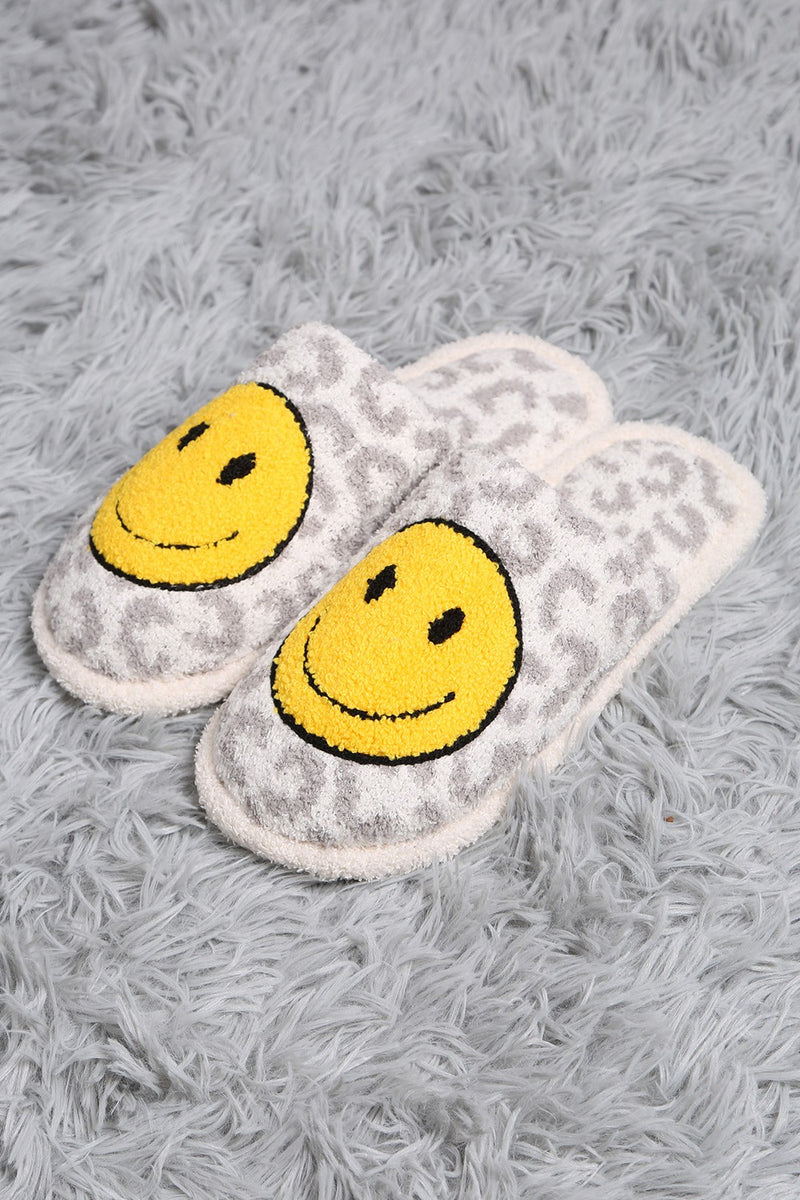 Leopard Smiley Slippers In Gray