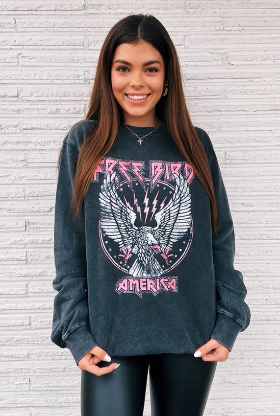 Anna Free Bird Graphic Sweatshirt In Black