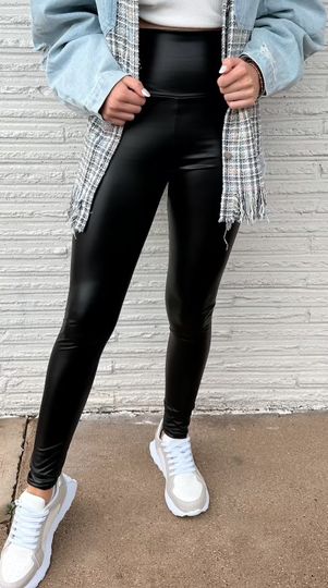 Laynee Faux Leather Leggings In Black