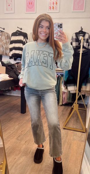 Taylor Texas Graphic Sweatshirt In Olive