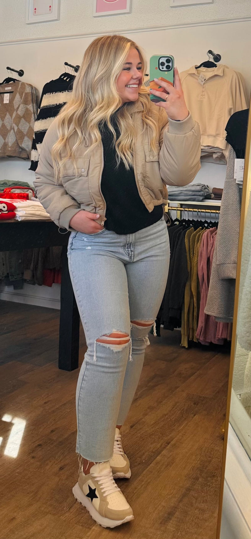 Kora Cropped Puffer Jacket In Khaki